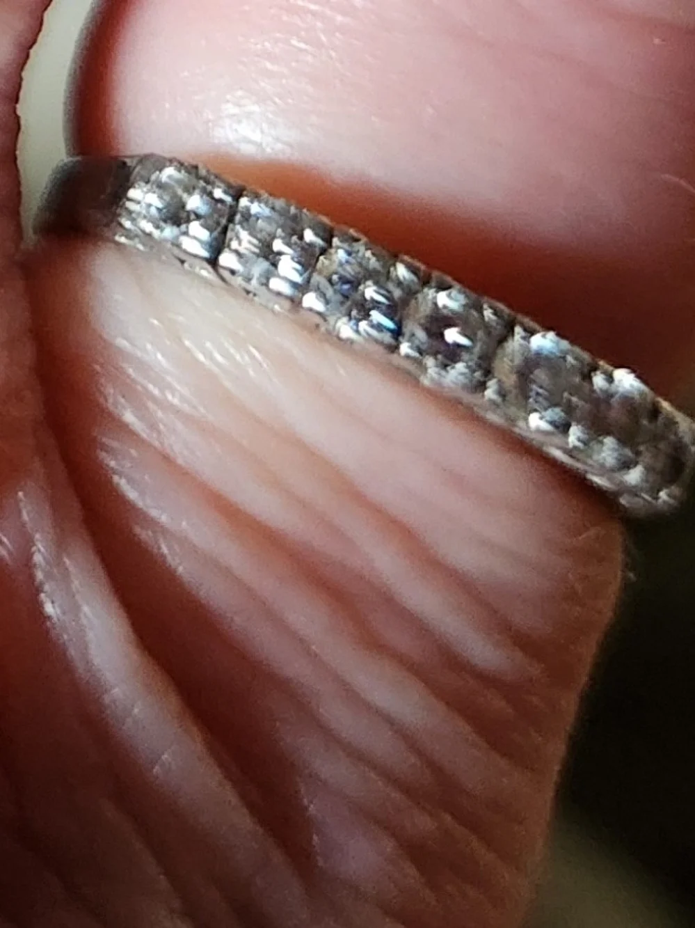 DIAMOND RING - Picture 3 of 11